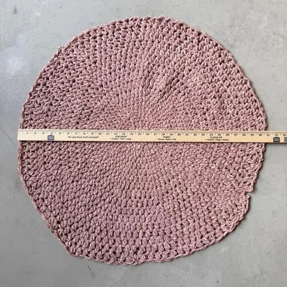Handmade Pink Crochet Round Rug - Picture 4 of 4